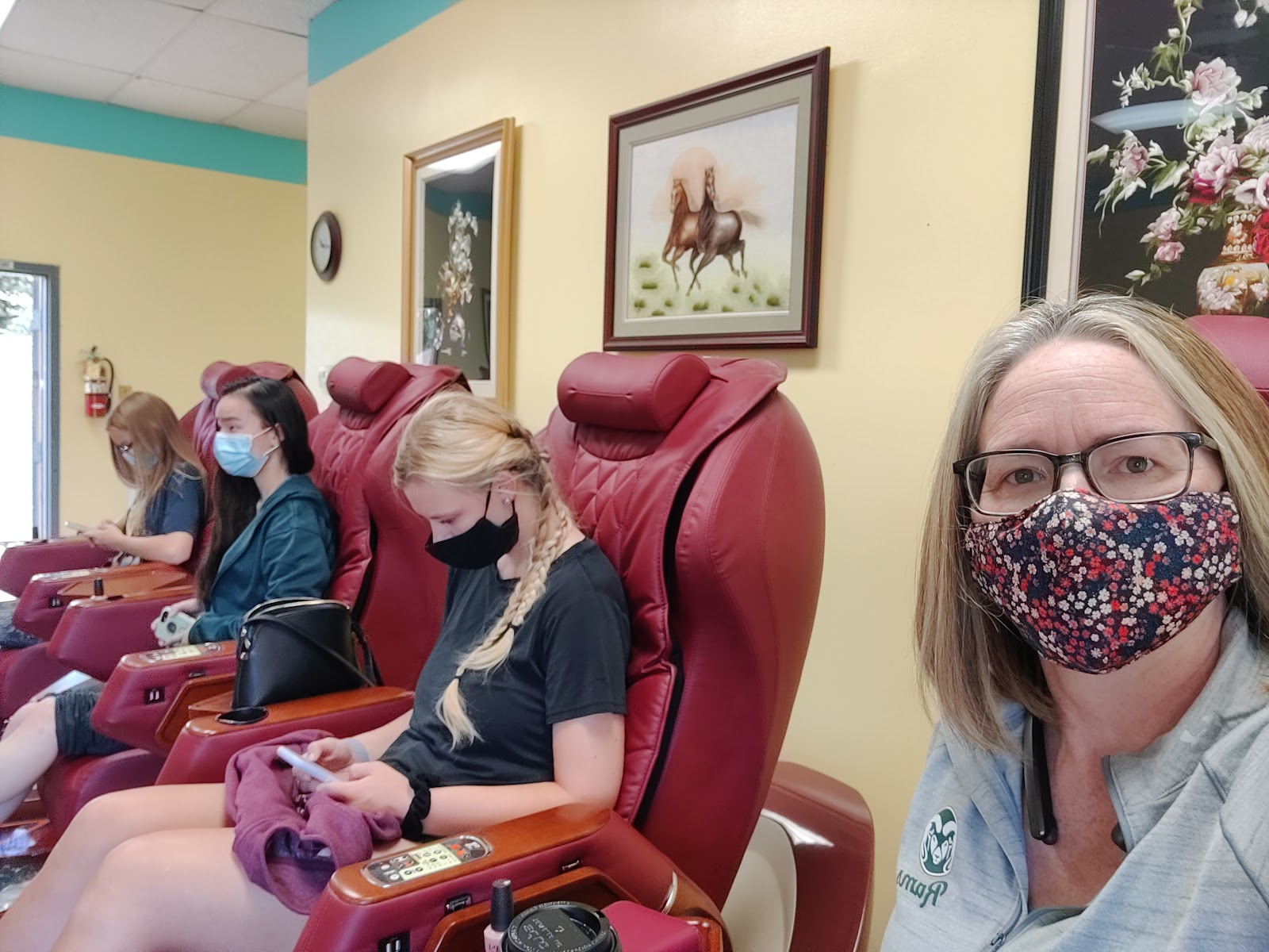V N Nail Salon nail photo 4